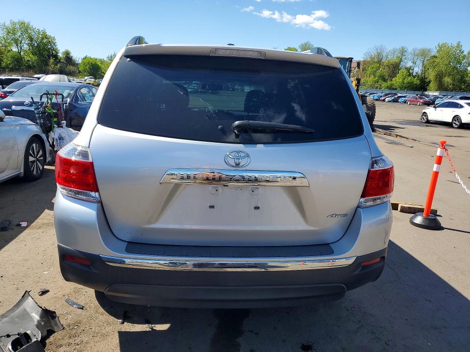 2013 Toyota Highlander მანქანა იყიდება აუქციონზე, vin: 5TDDK3EH5DS192174, აუქციონის ნომერი: 53008266
