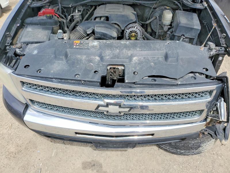 2011 Chevrolet Silverado მანქანა იყიდება აუქციონზე, vin: 3GCPKSE38BG300617, აუქციონის ნომერი: 52188336