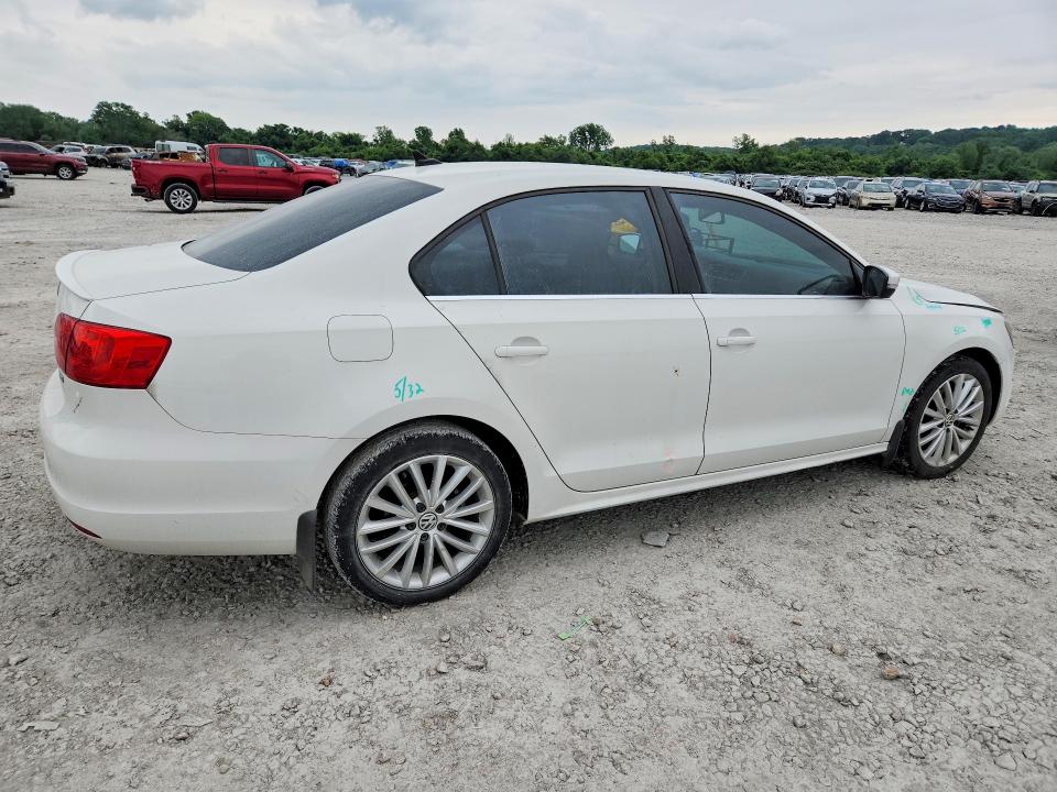 54850506 :رقم المزاد ، 3VWLL7AJ8DM275877 vin ، 2013 Volkswagen Jetta مزاد بيع