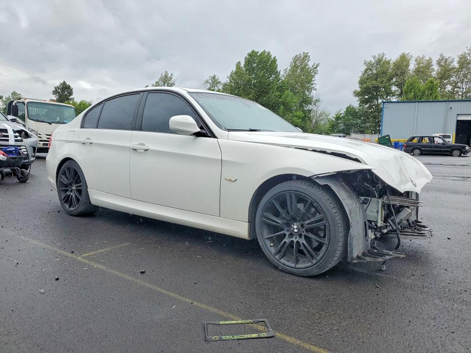 2011 Bmw 328 მანქანა იყიდება აუქციონზე, vin: WBAPH5G58BNM77266, აუქციონის ნომერი: 53245626