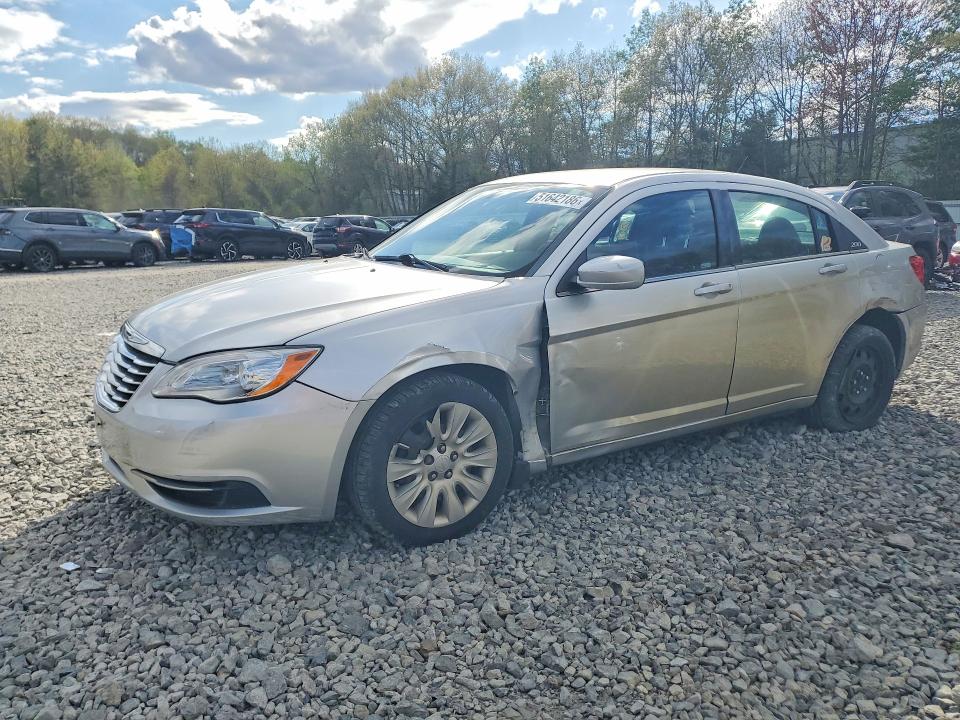 Auction sale of the 2012 Chrysler 200, vin: 1C3CCBAB5CN184038, lot number: 51642186