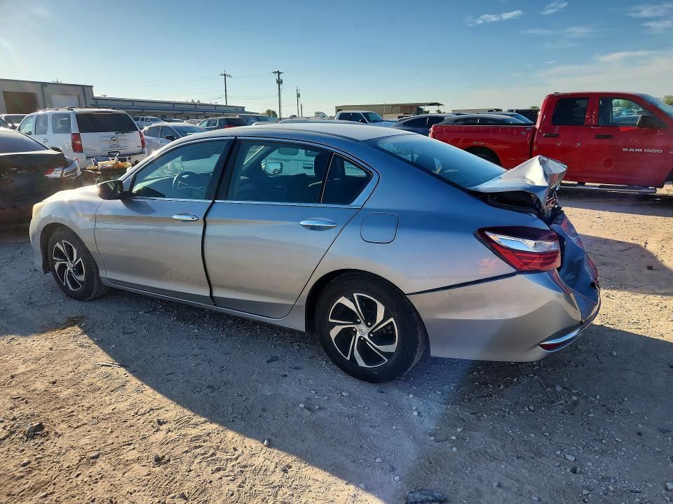 53403386 :رقم المزاد ، 1HGCR2F4XHA143912 vin ، 2017 Honda Accord مزاد بيع