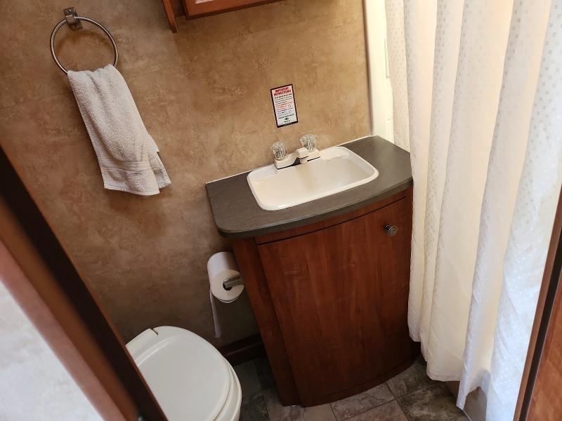 2012 Jayco Travel Tra მანქანა იყიდება აუქციონზე, vin: 1UJBJ0AK5C1GC0085, აუქციონის ნომერი: 53716206