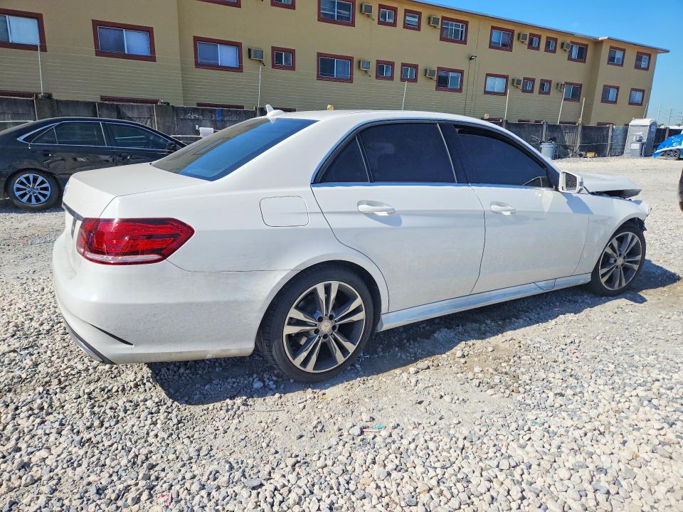 Aukcja sprzedaży 2016 Mercedes-benz E, vin: WDDHF5KB6GB214640, numer aukcji: 52753076
