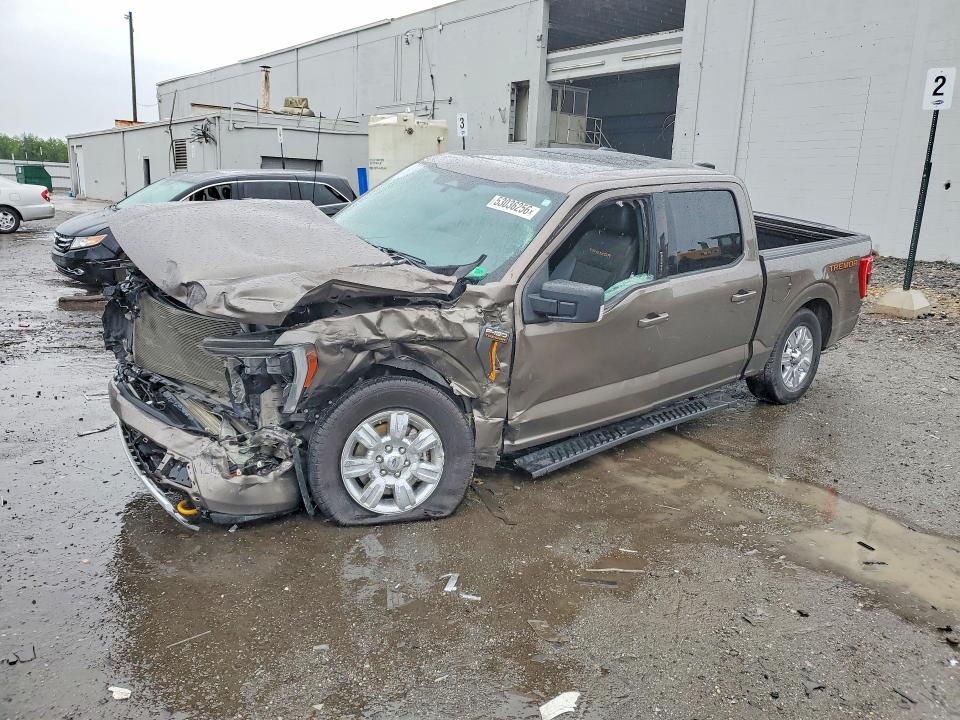 53036256 :رقم المزاد ، 1FTEW1E85NFB43426 vin ، 2022 Ford F150 مزاد بيع