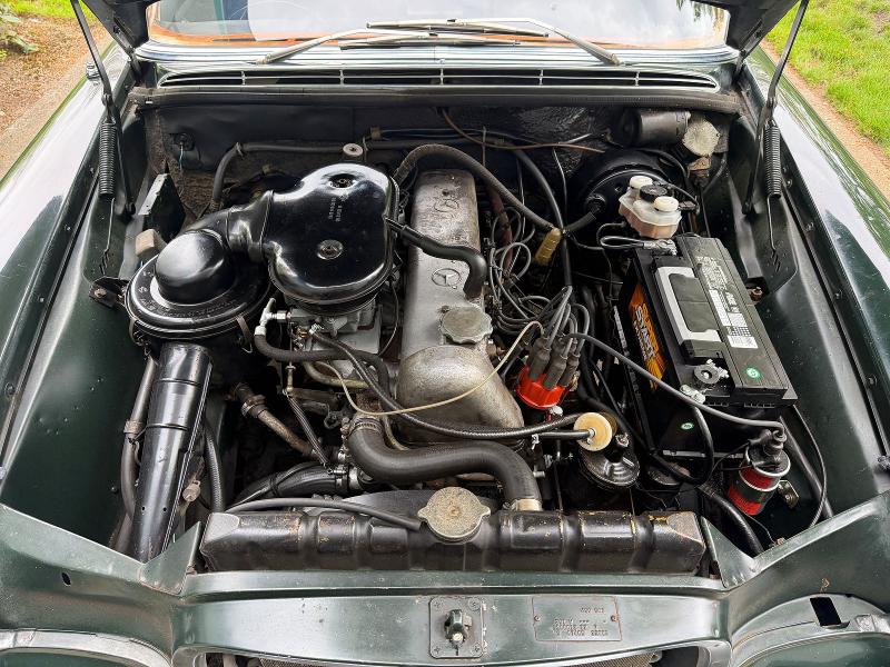 55223856 :رقم المزاد ، 10801212059929 vin ، 1968 Mercedes-benz 250s مزاد بيع