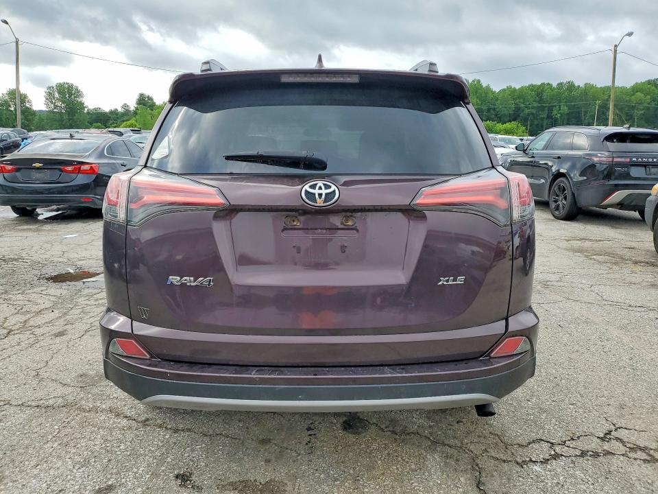 2017 Toyota Rav4 მანქანა იყიდება აუქციონზე, vin: 2T3WFREV0HW388677, აუქციონის ნომერი: 55003756