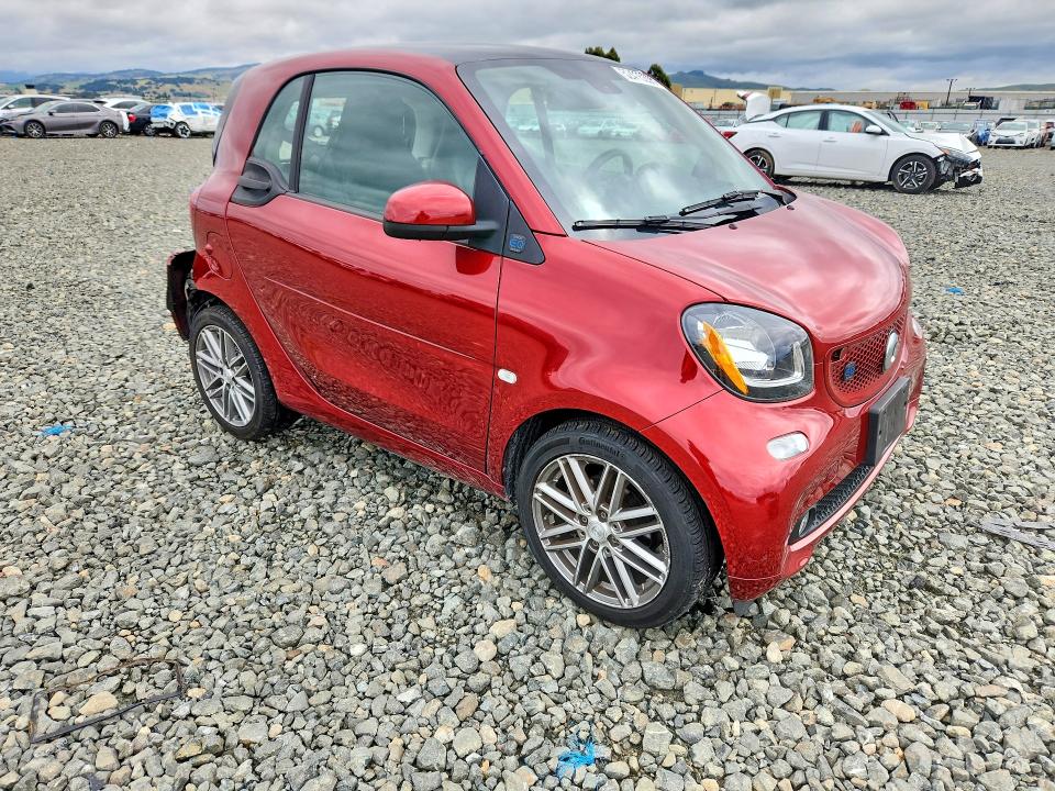 Aukcja sprzedaży 2019 Smart Fortwo, vin: WMEFJ9BA3KK398864, numer aukcji: 52415206