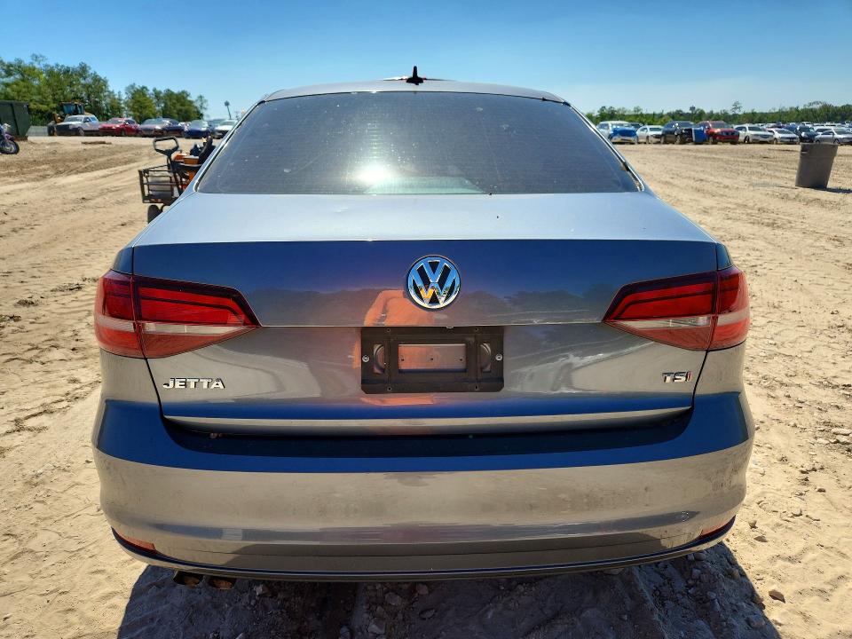 54016536 :رقم المزاد ، 3VW267AJ9GM208468 vin ، 2016 Volkswagen Jetta مزاد بيع