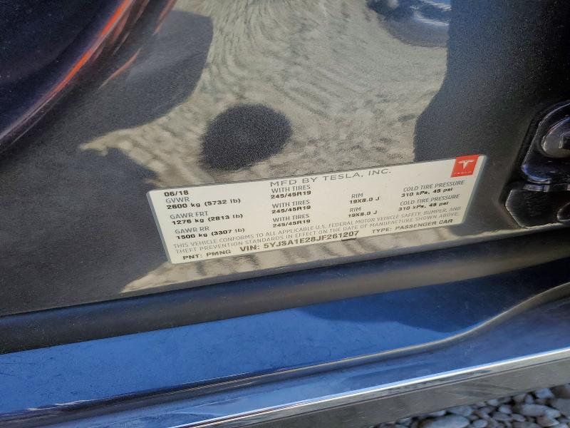 53592906 :رقم المزاد ، 5YJSA1E28JF261207 vin ، 2018 Tesla Model S مزاد بيع
