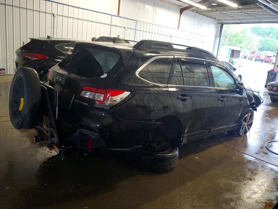 2018 Subaru Outback მანქანა იყიდება აუქციონზე, vin: 4S4BSANC5J3228289, აუქციონის ნომერი: 54210076
