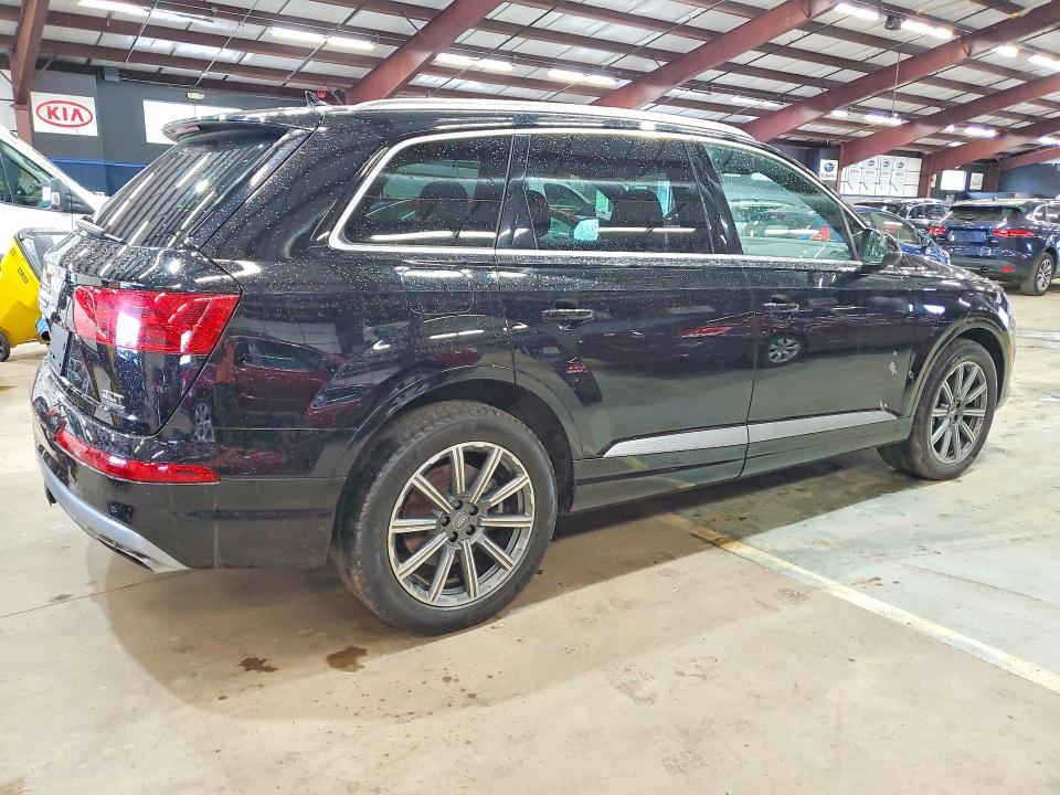 2018 Audi Q7 მანქანა იყიდება აუქციონზე, vin: WA1LAAF72JD027905, აუქციონის ნომერი: 52763136