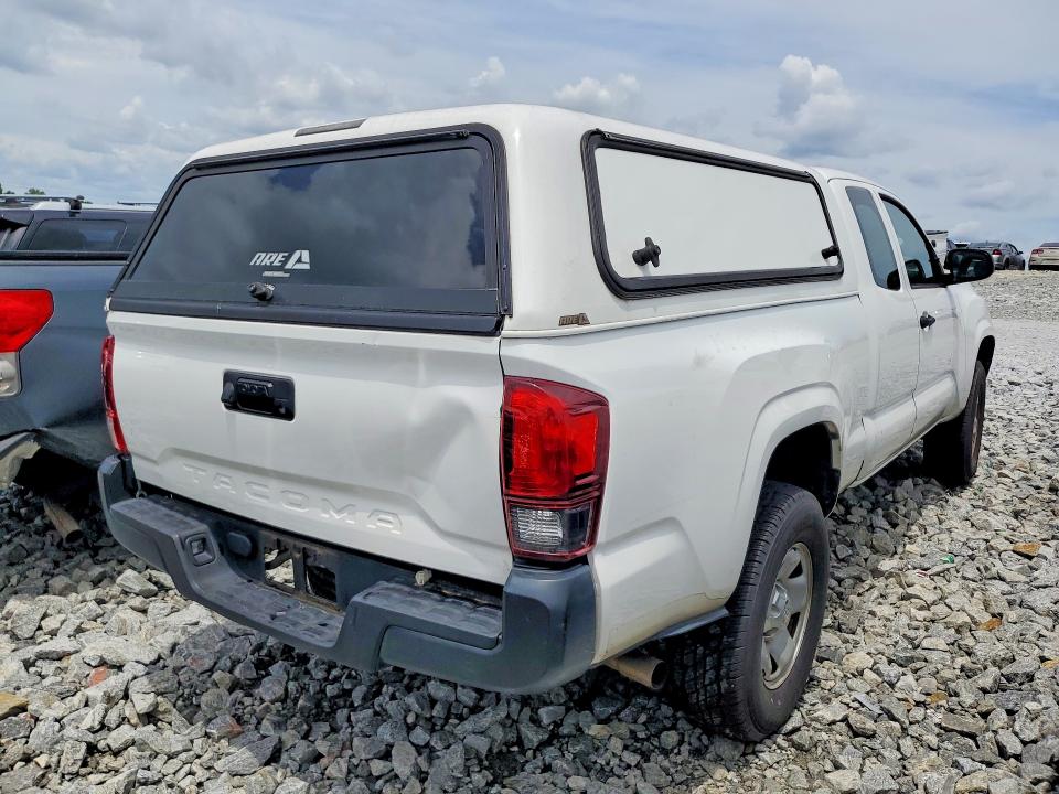 Продаж на аукціоні авто 2018 Toyota Tacoma, vin: 5TFRX5GN2JX105942, номер лоту: 53844646