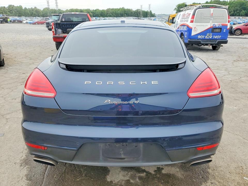52200046 :رقم المزاد ، WP0AA2A72FL006737 vin ، 2015 Porsche Panamera مزاد بيع
