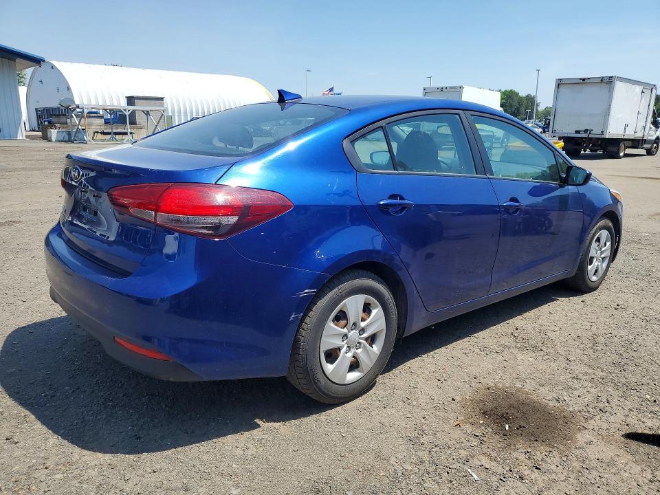 53755206 :رقم المزاد ، 3KPFL4A76JE190013 vin ، 2018 Kia Forte مزاد بيع