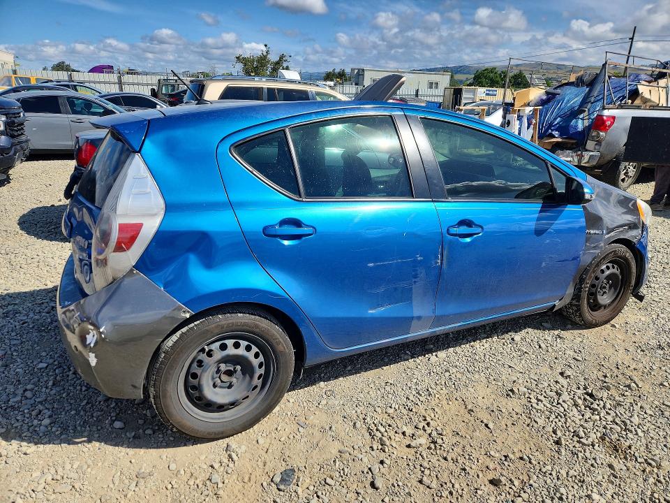 Продажа на аукционе авто 2013 Toyota Prius C, vin: JTDKDTB34D1554292, номер лота: 52244256