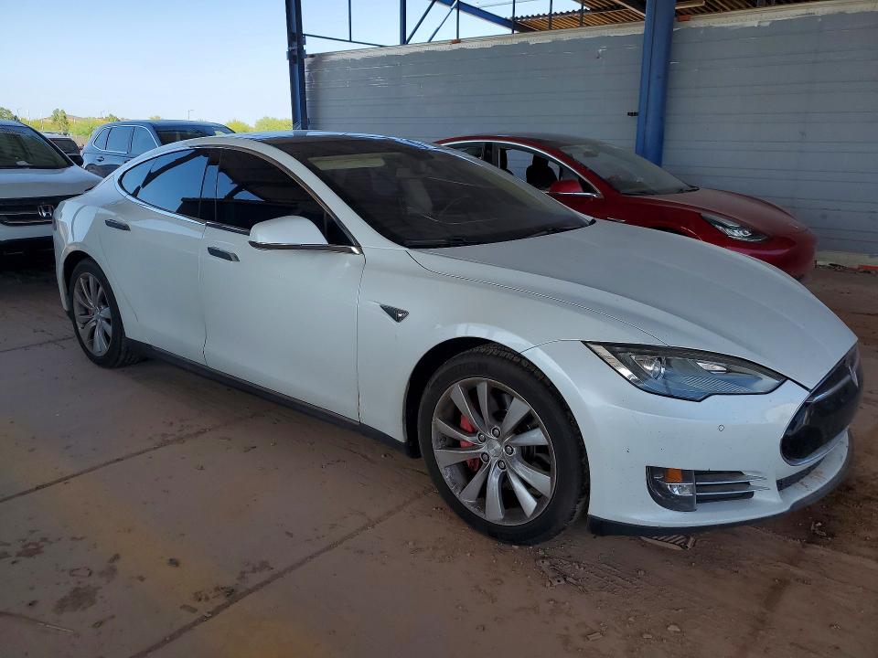 Продажа на аукционе авто 2014 Tesla Model S, vin: 5YJSA1H19EFP36338, номер лота: 53817486