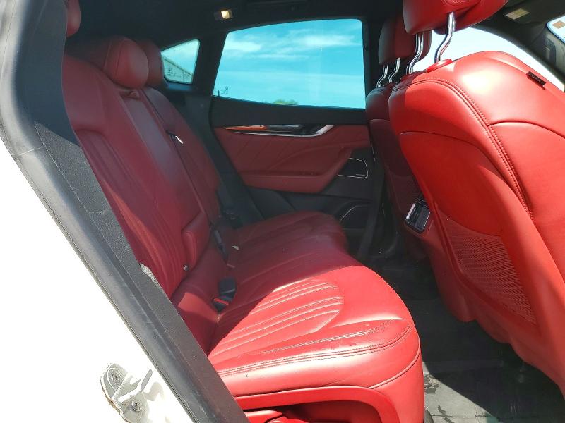 Продажа на аукционе авто 2019 Maserati Levante, vin: ZN661XUA1KX333822, номер лота: 53203606