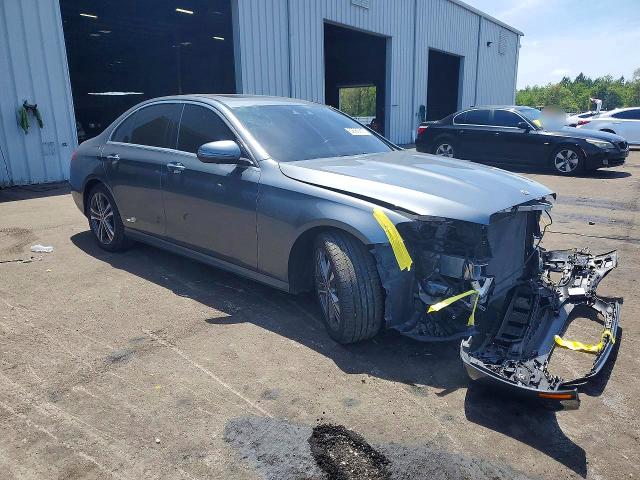 Продажа на аукционе авто 2022 Mercedes-benz E, vin: W1KZF8EB9NB009134, номер лота: 52360916
