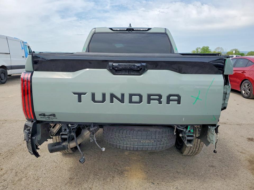 53359306 :رقم المزاد ، 5TFNA5DB8SX238653 vin ، 2025 Toyota Tundra مزاد بيع
