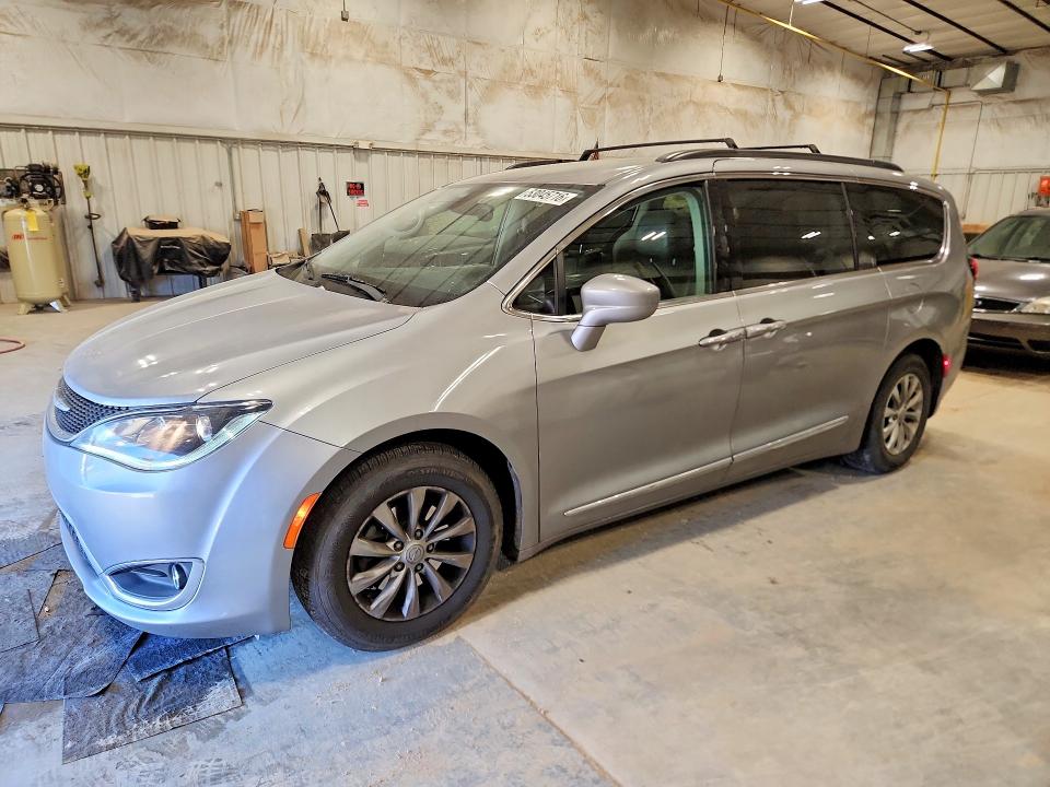 Продажа на аукционе авто 2017 Chrysler Pacifica, vin: 2C4RC1BG0HR836665, номер лота: 53045716