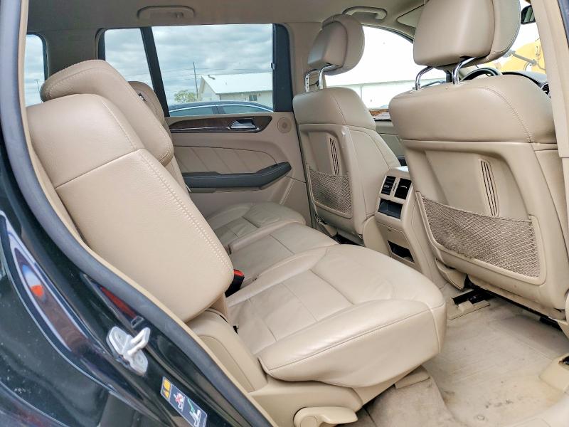 Продаж на аукціоні авто 2015 Mercedes-benz Gl, vin: 4JGDF6EE2FA468916, номер лоту: 52513896