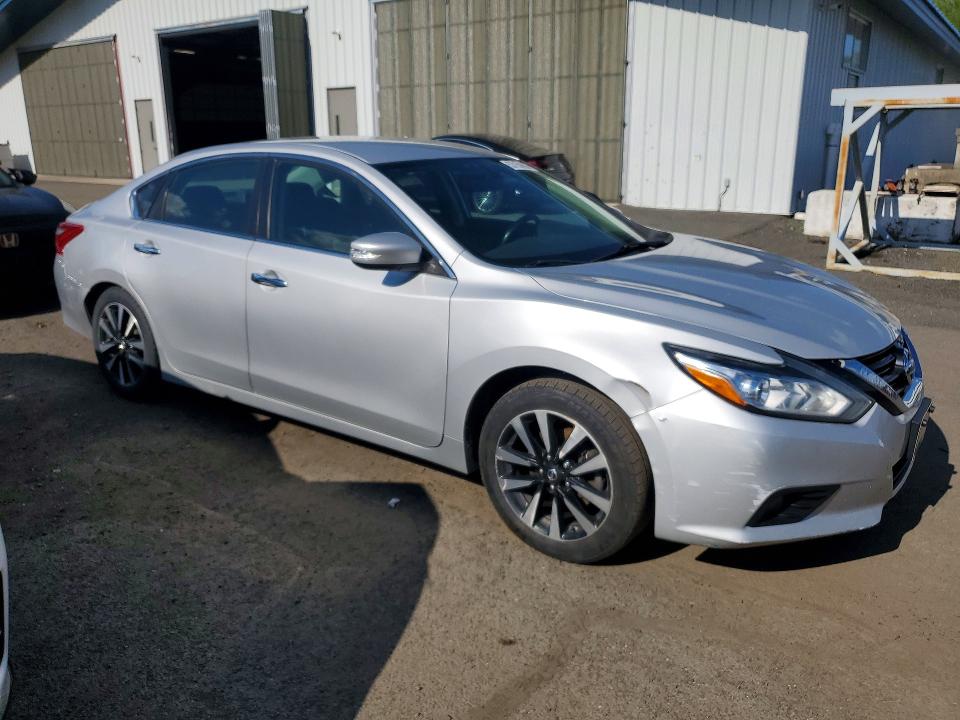 53159966 :رقم المزاد ، 1N4AL3AP4JC194286 vin ، 2018 Nissan Altima مزاد بيع