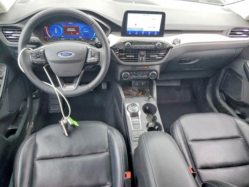 51888486 :رقم المزاد ، 1FMCU0H68MUB15353 vin ، 2021 Ford Escape مزاد بيع