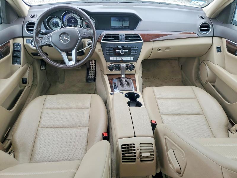 52937716 :رقم المزاد ، WDDGF8AB9EA957245 vin ، 2014 Mercedes-benz C مزاد بيع