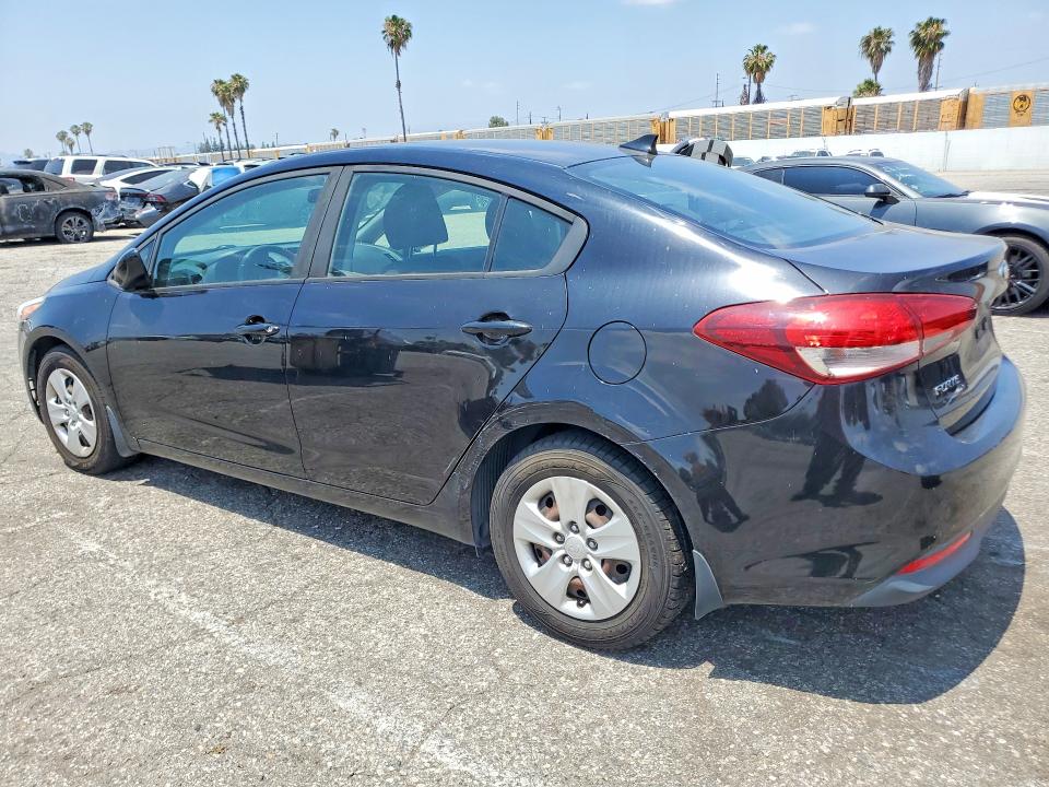 Продажа на аукционе авто 2017 Kia Forte, vin: 3KPFK4A7XHE055145, номер лота: 53691836