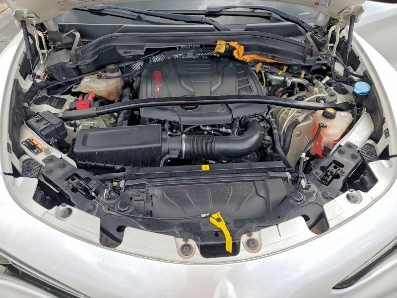 54408426 :رقم المزاد ، ZASPAKBN6K7C32751 vin ، 2019 Alfa Romeo Stelvio مزاد بيع
