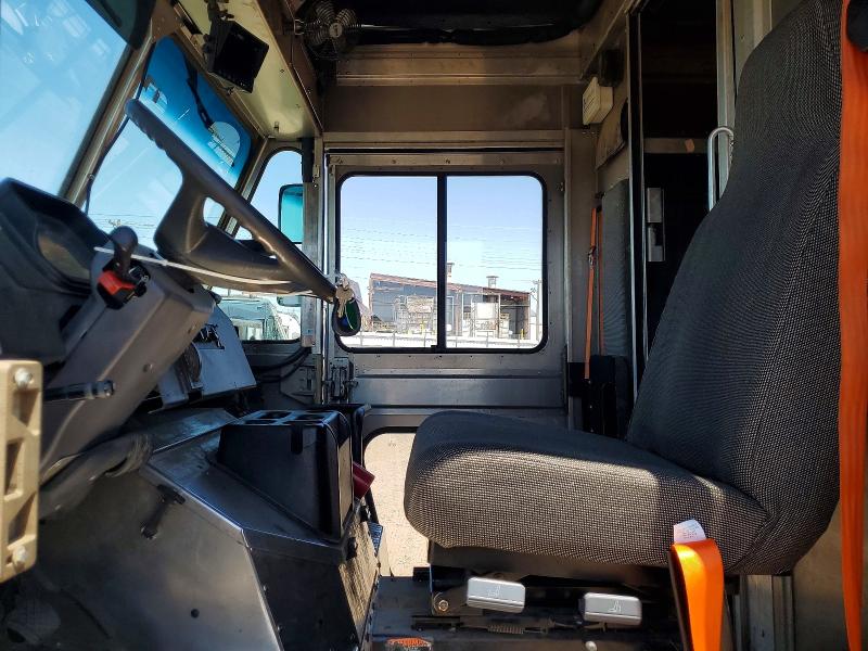 Продаж на аукціоні авто 2020 Freightliner Mt45 Chassis, vin: 4UZAC2EA2LCMH7984, номер лоту: 50973586