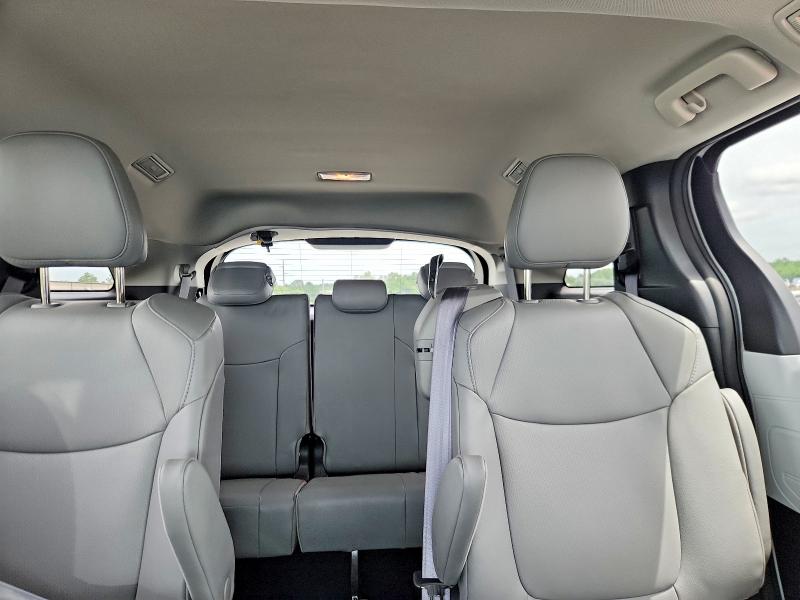 2025 Toyota Sienna მანქანა იყიდება აუქციონზე, vin: 5TDYRKEC3SS264868, აუქციონის ნომერი: 54141886
