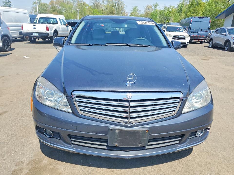 52524126 :رقم المزاد ، WDDGF8BB6BR174511 vin ، 2011 Mercedes-benz C مزاد بيع