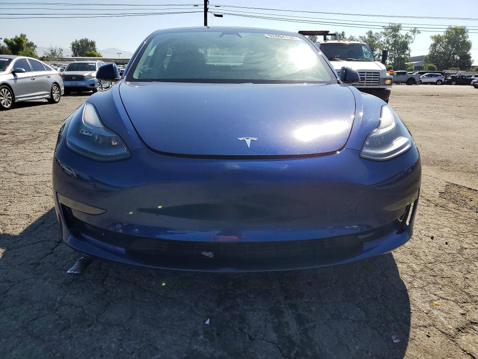 Продаж на аукціоні авто 2021 Tesla Model 3, vin: 5YJ3E1EB0MF037880, номер лоту: 52804136