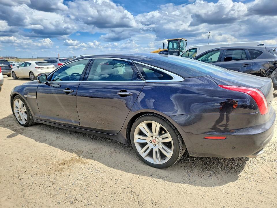 55013216 :رقم المزاد ، SAJXJ2GD1G8V92506 vin ، 2016 Jaguar Xjl مزاد بيع