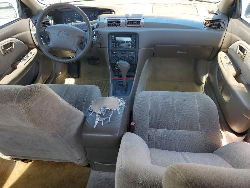 54645646 :رقم المزاد ، JT2BG22K010566359 vin ، 2001 Toyota Camry مزاد بيع