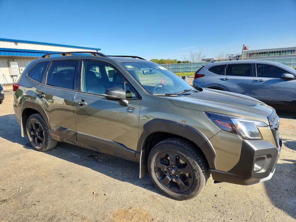 2022 Subaru Forester მანქანა იყიდება აუქციონზე, vin: JF2SKAMC9NH521421, აუქციონის ნომერი: 52624446