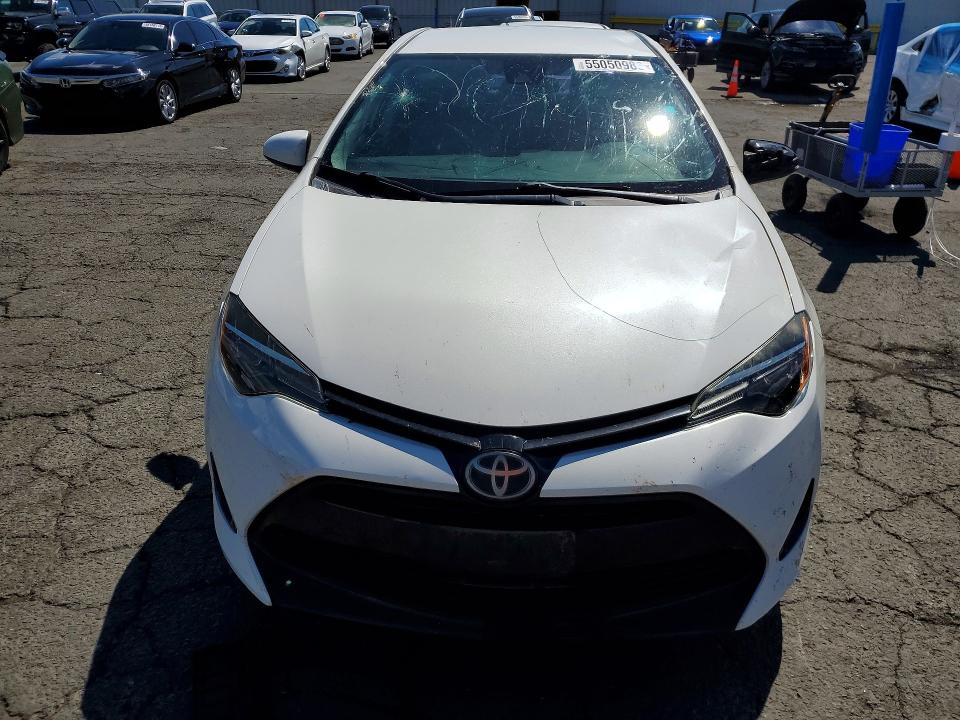 Aukcja sprzedaży 2017 Toyota Corolla, vin: 5YFBURHE3HP690460, numer aukcji: 55050986