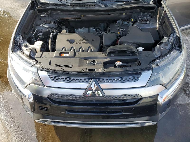 54812606 :رقم المزاد ، JA4AZ3A37KJ001335 vin ، 2019 Mitsubishi Outlander مزاد بيع