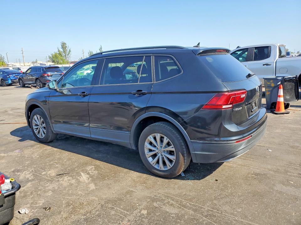 52362246 :رقم المزاد ، 3VV1B7AX2LM116063 vin ، 2020 Volkswagen Tiguan مزاد بيع