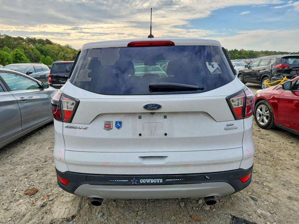 Продаж на аукціоні авто 2017 Ford Escape, vin: 1FMCU0GD8HUA52700, номер лоту: 51540236