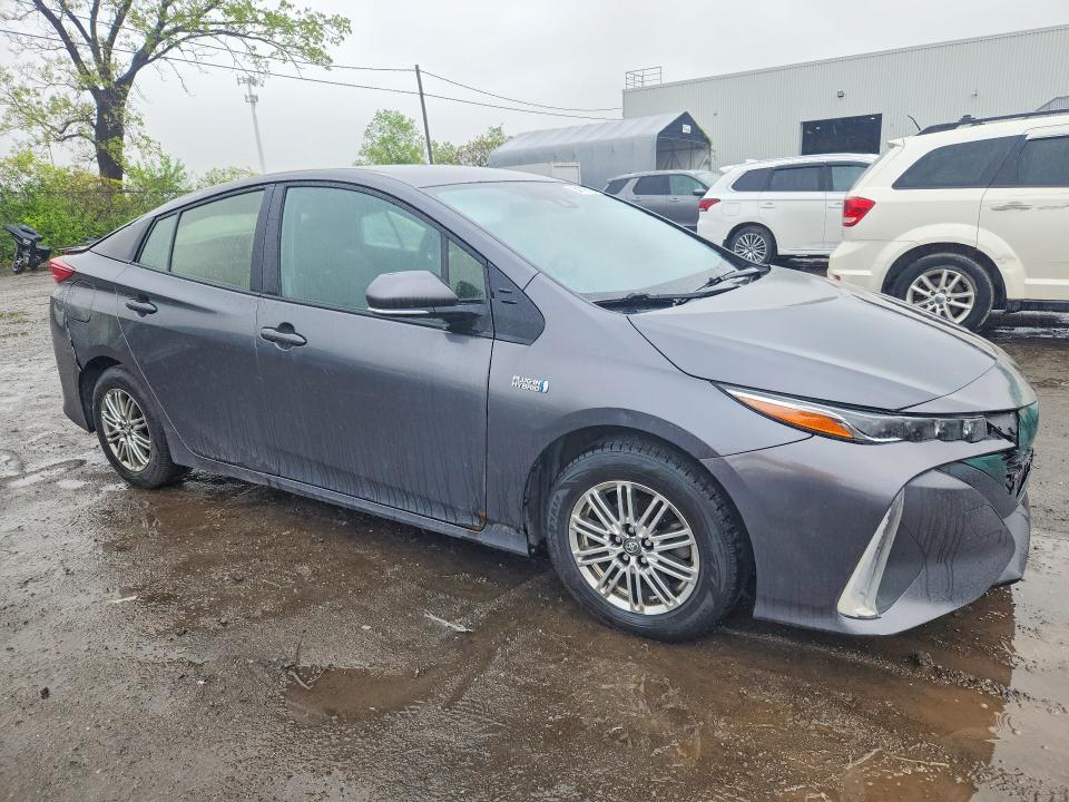 Продажа на аукционе авто 2018 Toyota Prius Prime, vin: JTDKARFP7J3072201, номер лота: 54719716