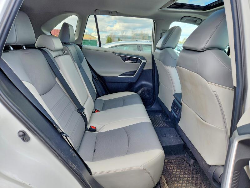 52911476 :رقم المزاد ، 2T3D1RFV6KW008804 vin ، 2019 Toyota Rav4 مزاد بيع