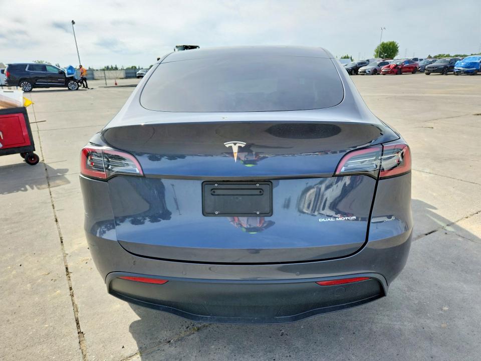 2022 Tesla Model Y მანქანა იყიდება აუქციონზე, vin: 7SAYGDEE9NF569774, აუქციონის ნომერი: 52263026