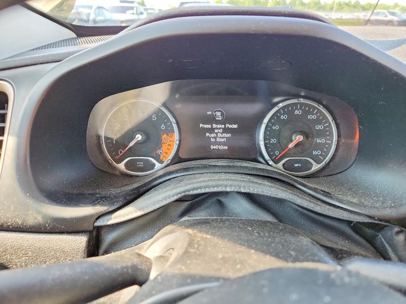 53749416 :رقم المزاد ، ZACCJBDT2FPB85987 vin ، 2015 Jeep Renegade مزاد بيع