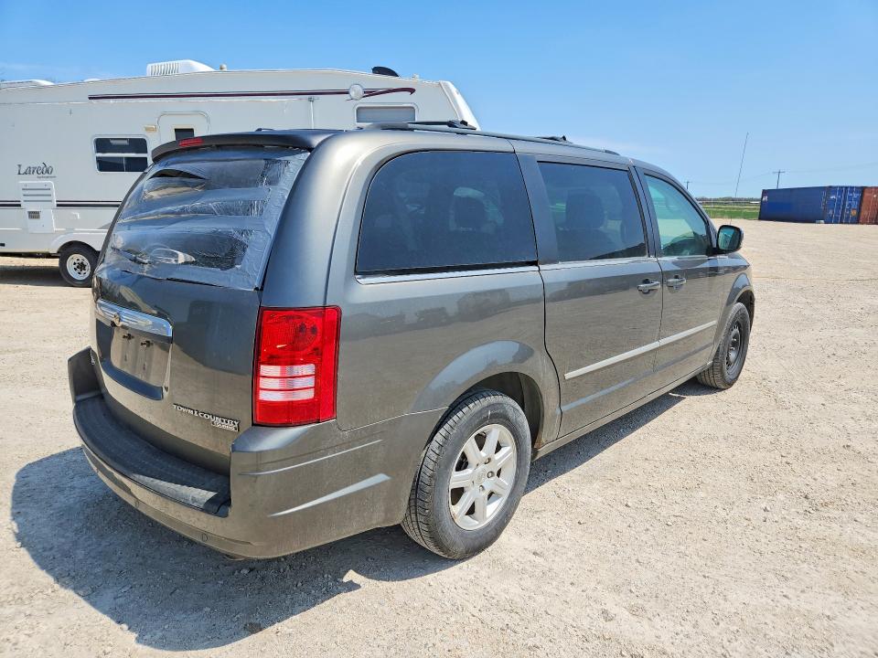 53736146 :رقم المزاد ، 2A4RR5DX0AR398975 vin ، 2010 Chrysler Town & Country مزاد بيع