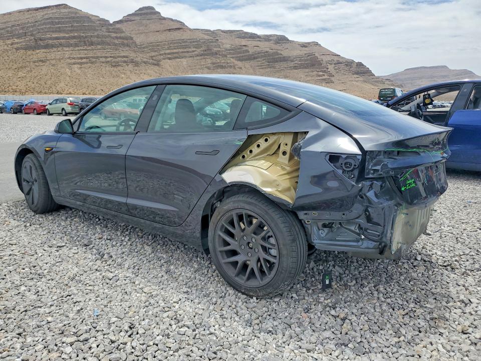 2025 Tesla Model 3 მანქანა იყიდება აუქციონზე, vin: 5YJ3E1EA0SF011168, აუქციონის ნომერი: 52067846