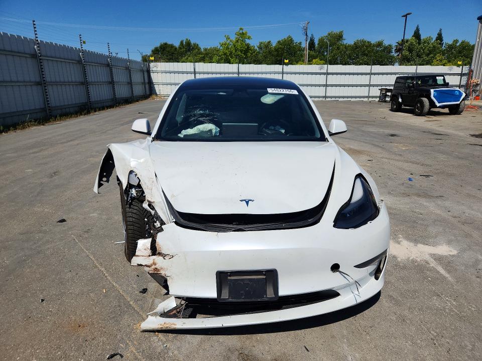 54822766 :رقم المزاد ، 5YJ3E1EB0MF995966 vin ، 2021 Tesla Model 3 مزاد بيع