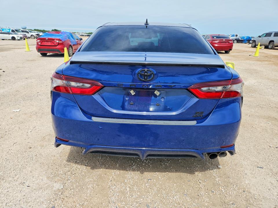 55096936 :رقم المزاد ، 4T1T11BK1RU129249 vin ، 2024 Toyota Camry مزاد بيع